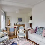 Bel Appartement Parisien - Les Gobelins